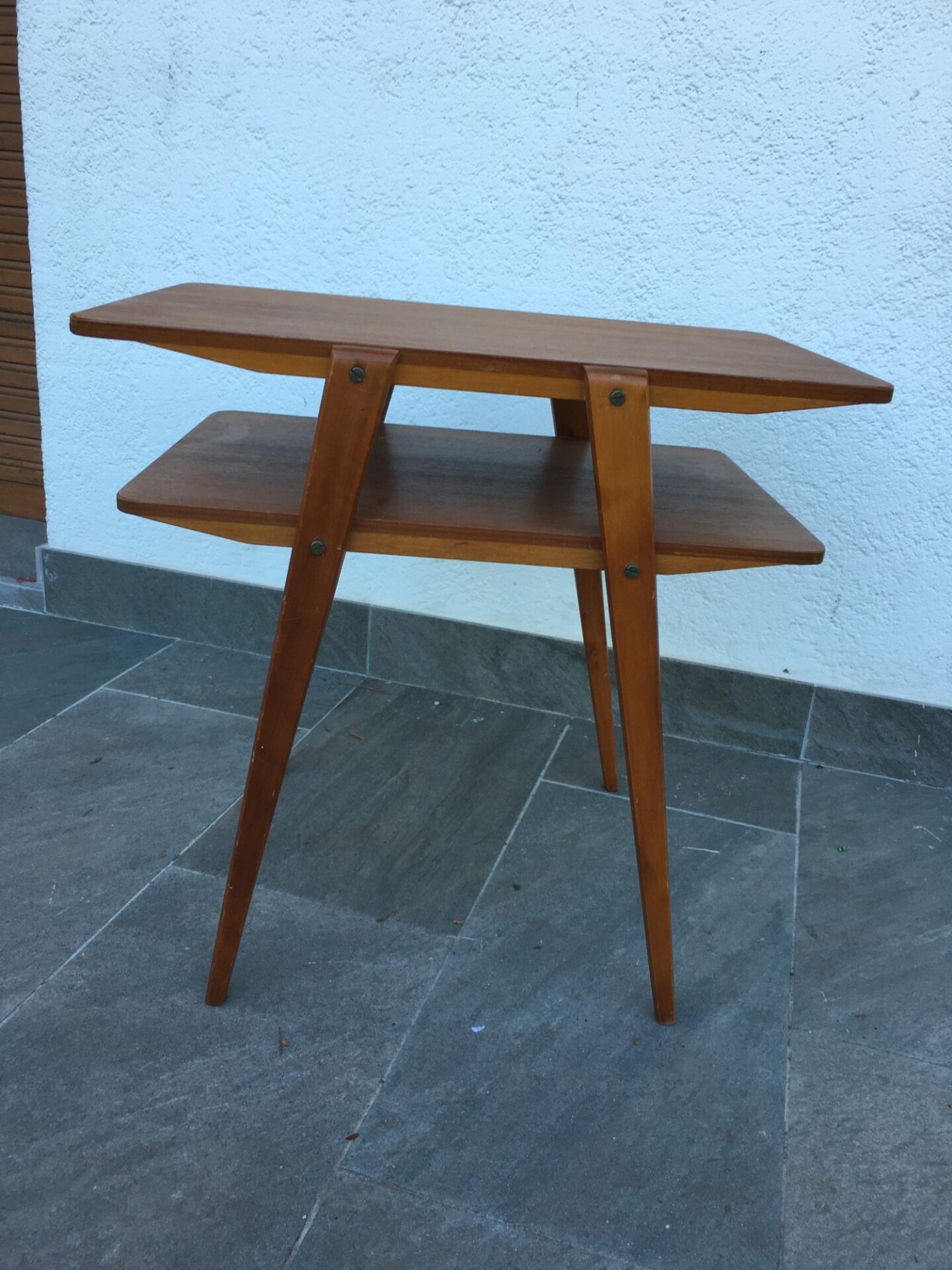 Table basse scandinave double plateau