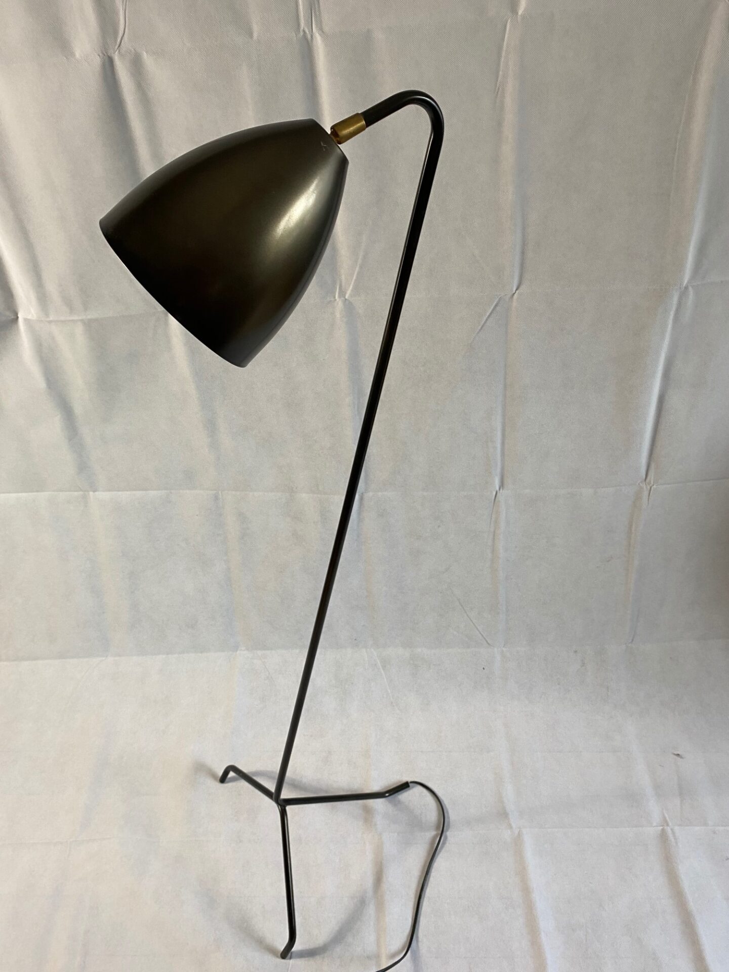 Lampadaire vintage tripode