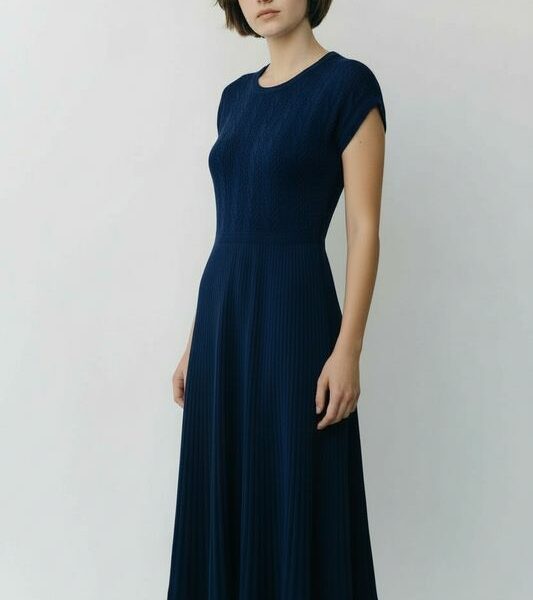 Robe en maille marine Nina Ricci